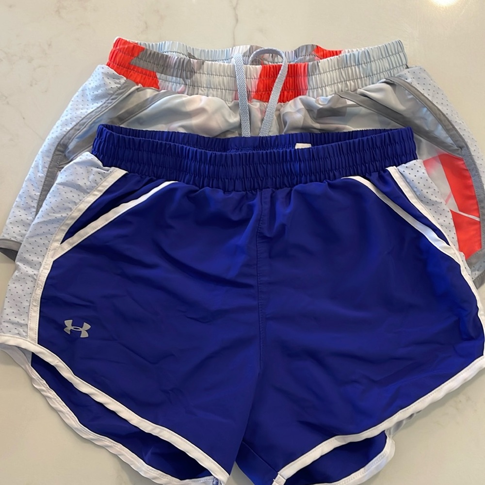 Women’s Under Armour Heatgear Running Shorts w/liners
